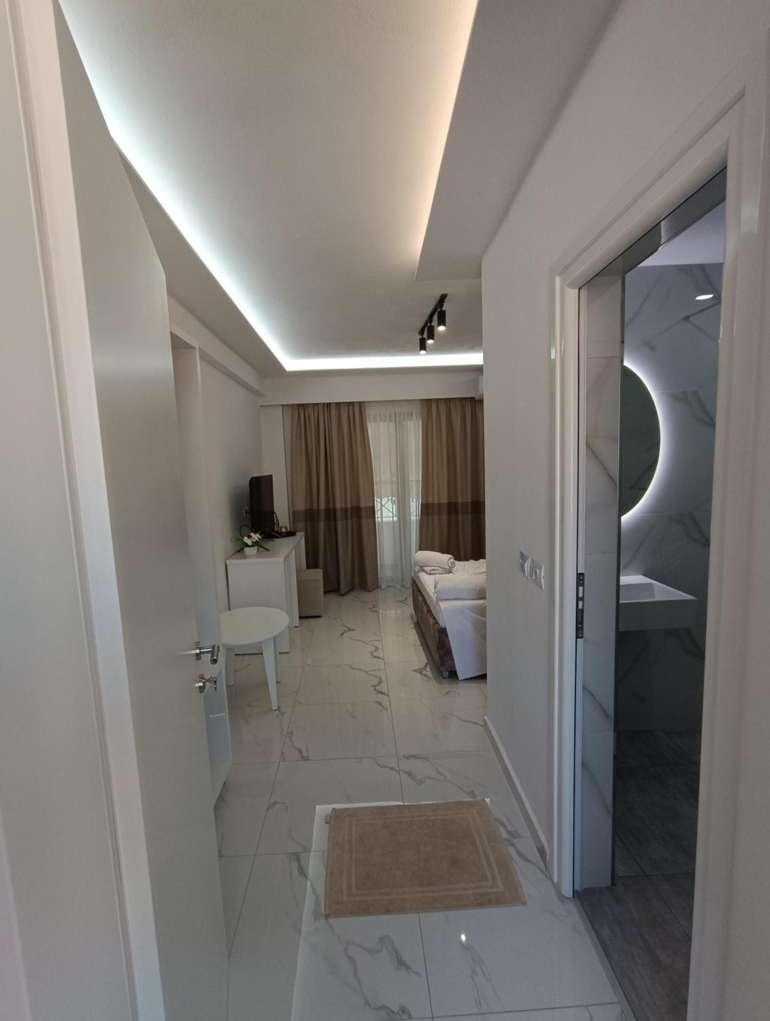 Hotel Elisabet Sarande Exterior photo